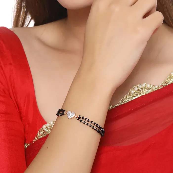 Rings Yellow Chimes Yellow Chimes Mangalsutra Bracelet for Women Black Beads Heart Charm Rose Gold Plated Hand Mangalsutra Bracelets for Women Marriage Anniversay Birthday Gift For Wife and Women