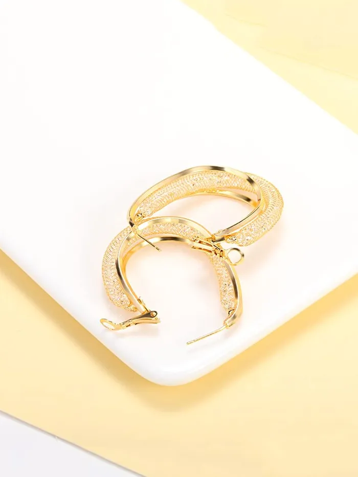 Yellow Chimes Yellow Chimes Earrings for Women and Girls Hoop Earrings for Girls Gold Toned Mesh Oval Crystal Hoop Earrings Birthday Gift for girls and women Anniversary Gift for Wife Necklaces