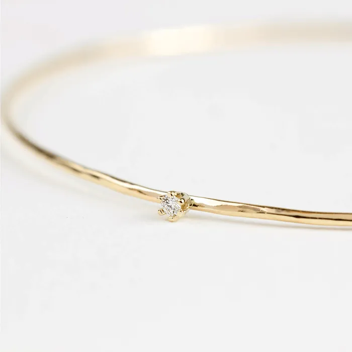 Envero Jewelry Bracelets Gold Streaks Hammered Bangle with Diamond