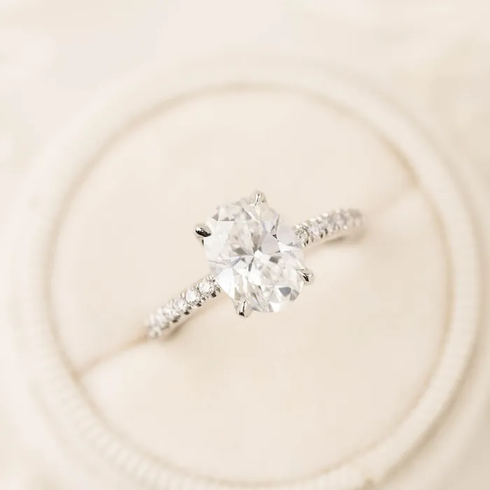 Envero Jewelry Rings Maria SettingOval cut Envero Jewelry Rings Maria SettingOval cut