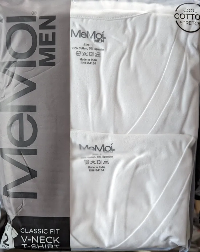Memoi Mens Short Sleeve VNeck Undershirts 2 Pack MU8100 Memoi Earrings