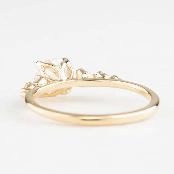 Rings Envero Jewelry Estel Fleur Four Prongs Ring Round Brilliant Cut Diamond