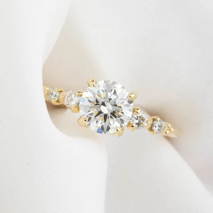 Rings Envero Jewelry Estel Fleur Four Prongs Ring Round Brilliant Cut Diamond