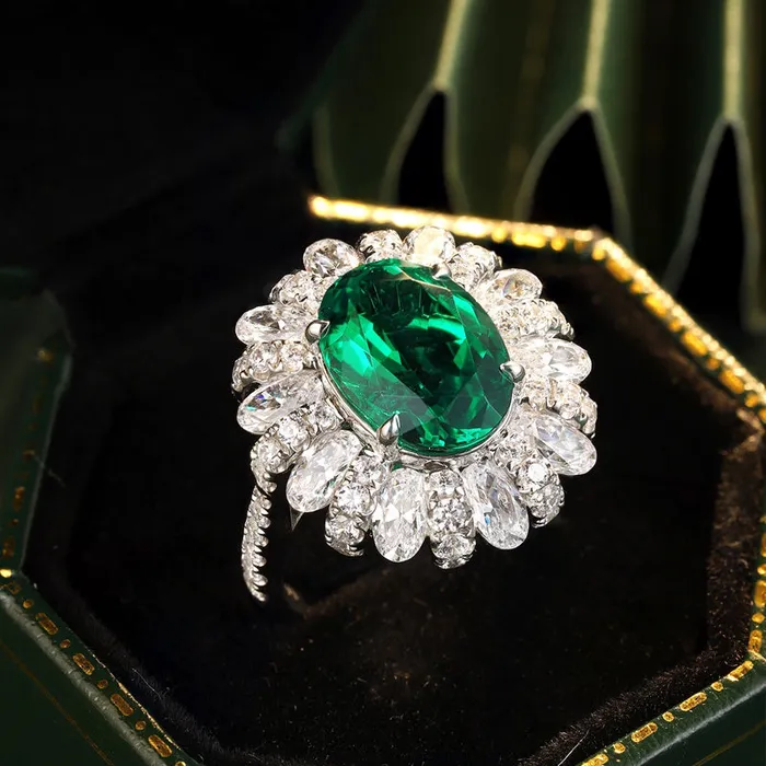 Rings Shineofdiamond Gorgeous Emerald Green Halo Oval Cut Sterling Silver Engagement Ring Rings Shineofdiamond Gorgeous Emerald Green Halo Oval Cut Sterling Silver Engagement Ring