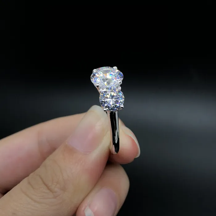 Shineofidamond Rings Round Cut Three Stone Engagement Ring Shineofidamond Rings Round Cut Three Stone Engagement Ring