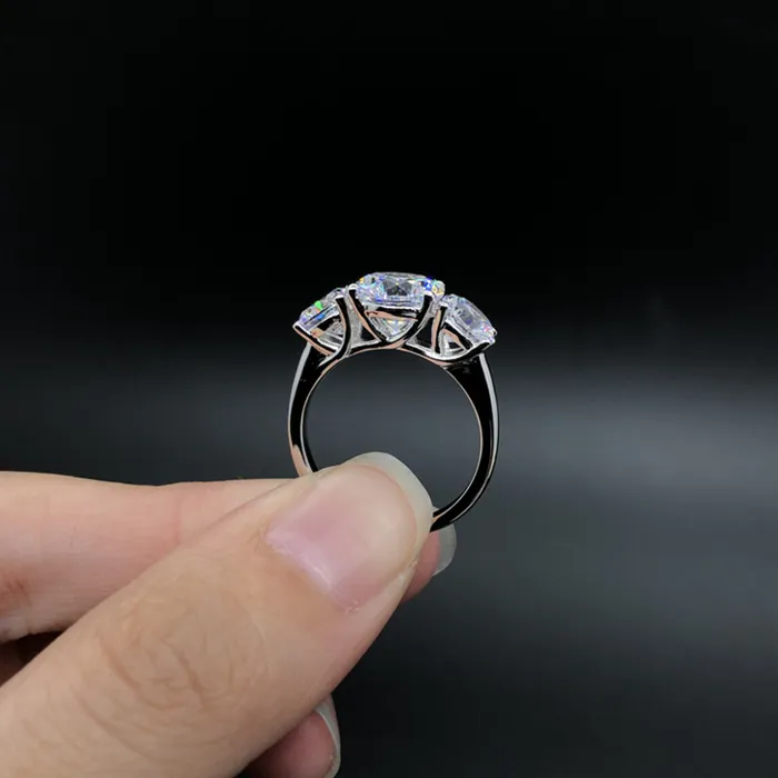 Shineofidamond Rings Round Cut Three Stone Engagement Ring Shineofidamond Rings Round Cut Three Stone Engagement Ring