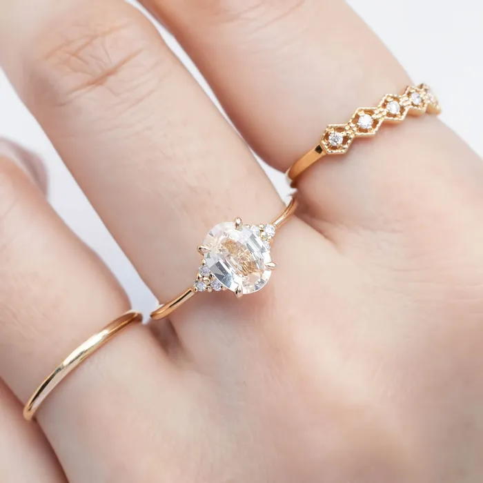 Teresa Ring 144ct Light Peach Madagascar Sapphire 14K Yellow Gold One of a kind Envero Jewelry Rings Teresa Ring 144ct Light Peach Madagascar Sapphire 14K Yellow Gold One of a kind Envero Jewelry Rings