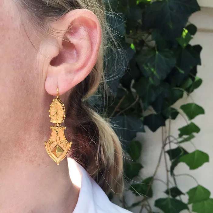 Earrings Bell Bird Antiques VICTORIAN ERA ETRUSCAN REVIVAL Gold EARRINGS
