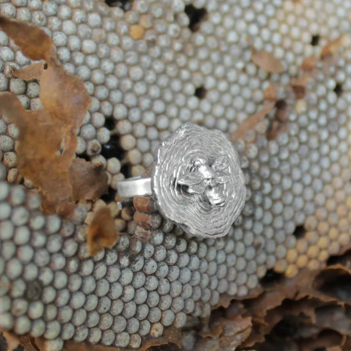 Earrings MARIA MARISCAL Melipona anillo jobon ajustable