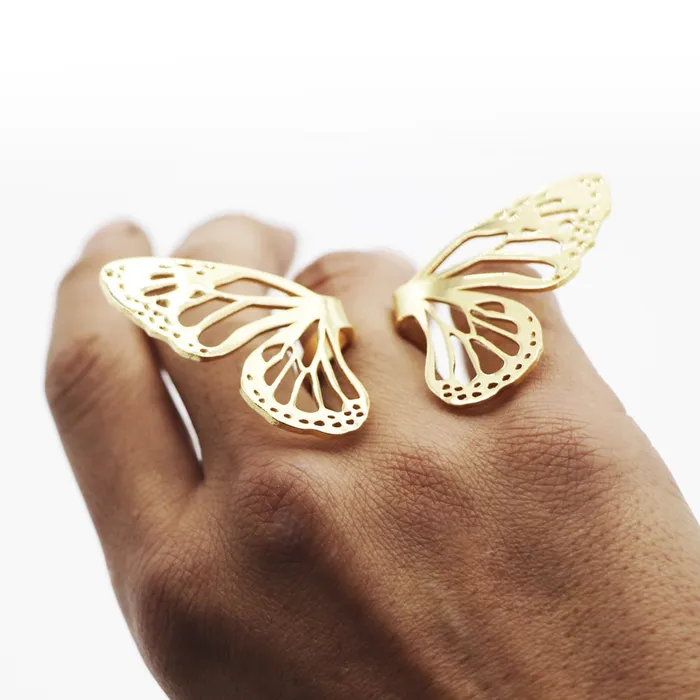 Earrings Monarca anillo MARIA MARISCAL
