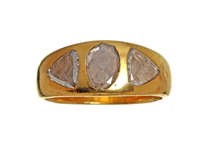 Rings Bell Bird Antiques Portrait Cut Diamond ThreeStone Ring